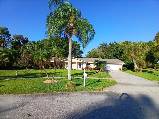 $435,000 | 4135 Yarmouth Court, North Fort Myers, FL 33903