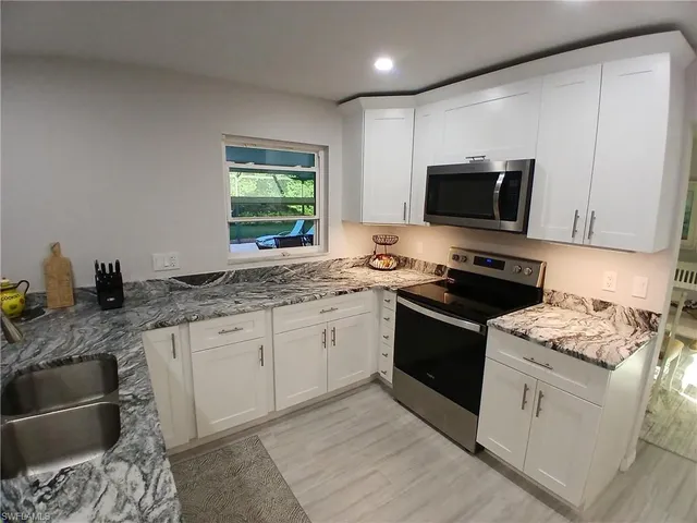 $435,000 | 4135 Yarmouth Court, North Fort Myers, FL 33903