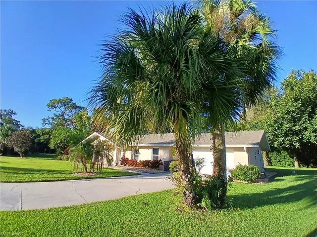 $435,000 | 4135 Yarmouth Court, North Fort Myers, FL 33903