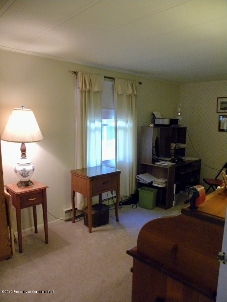 816 Cortez Road Lake Ariel, PA 18436 - Photo 20 of 39 Gallery Image 20
