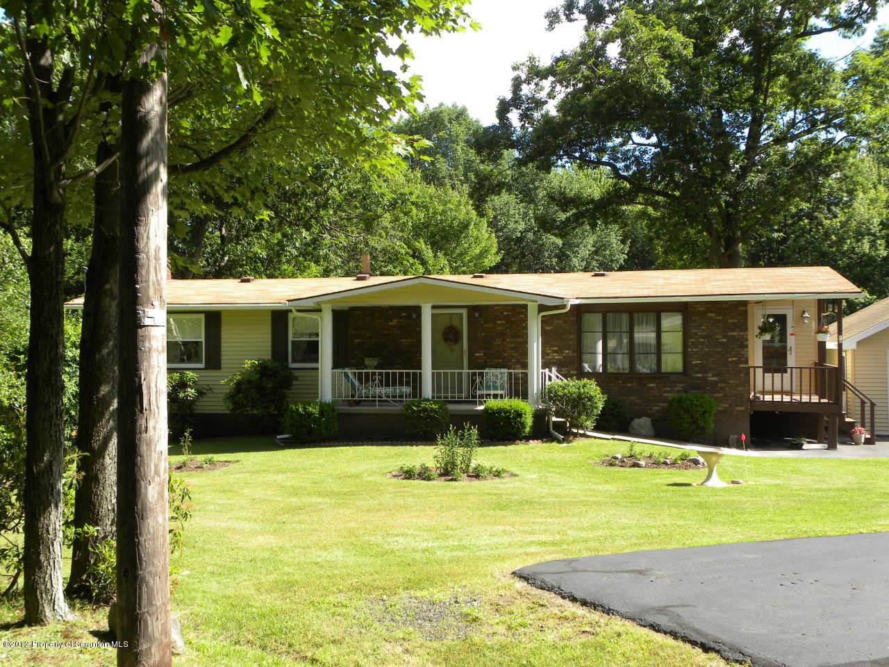 816 Cortez Road Lake Ariel, PA 18436 - Photo 2 of 39 Gallery Image 2