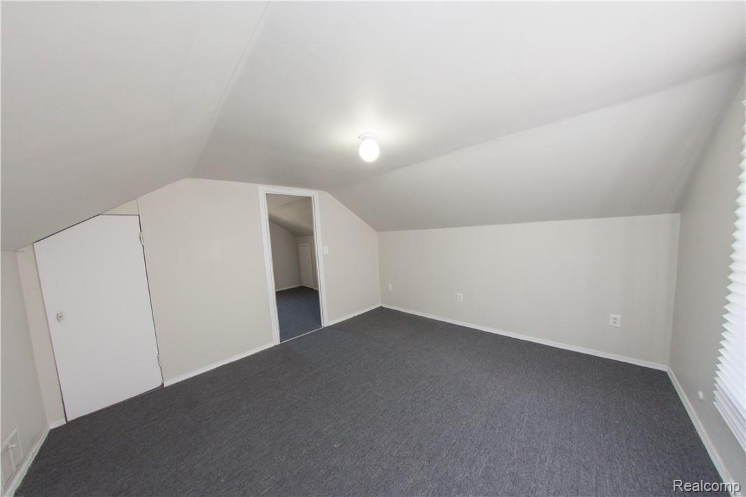 13437 Toepfer Road Warren, MI 48089 - Photo 34 of 57 bungalow-5.jpg