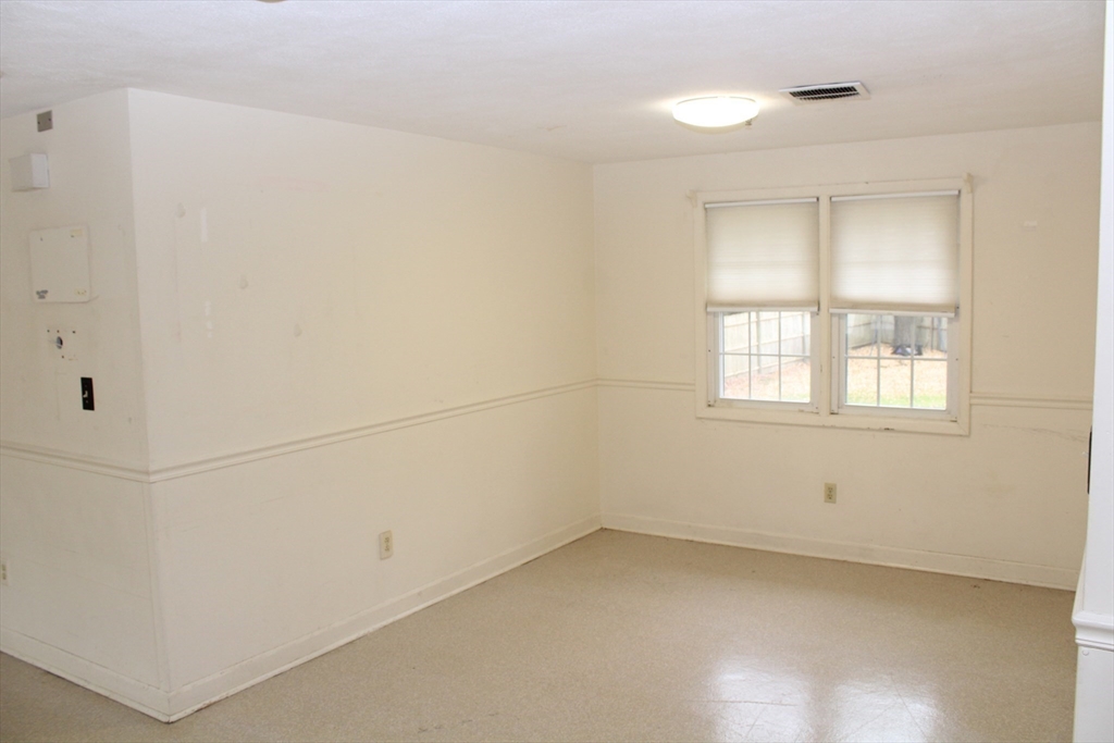 3 Monique Drive Bellingham, MA 02019 - Photo 14 of 39