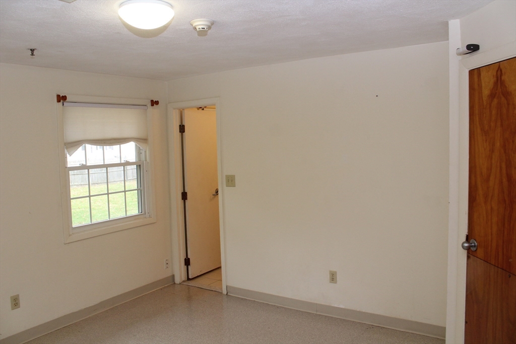 3 Monique Drive Bellingham, MA 02019 - Photo 23 of 39