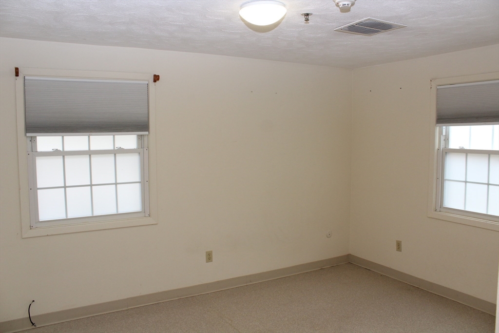 3 Monique Drive Bellingham, MA 02019 - Photo 27 of 39