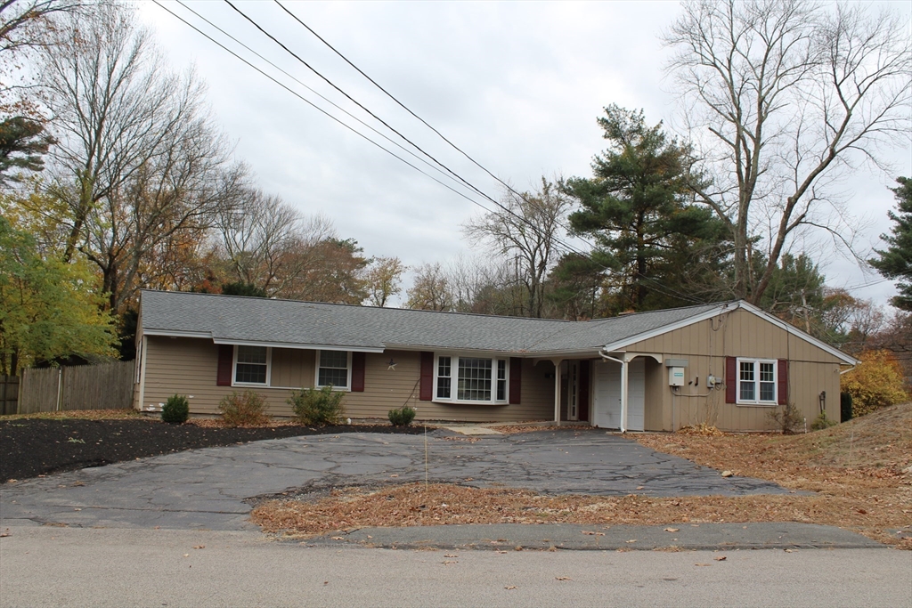 3 Monique Drive Bellingham, MA 02019 - Photo 3 of 39