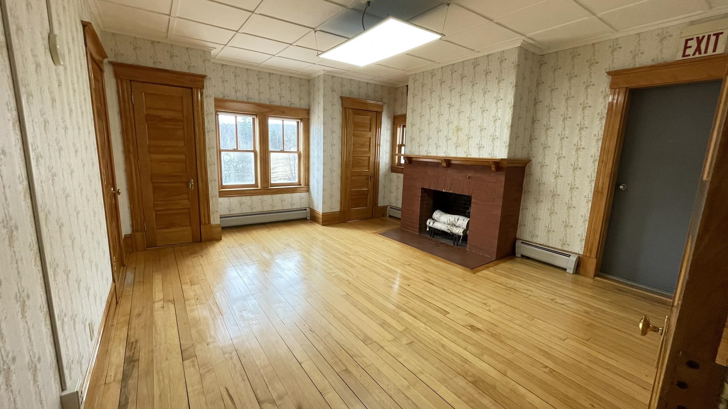 33 Sunset Hill Road Randolph, VT 05060 - Photo 17 of 37