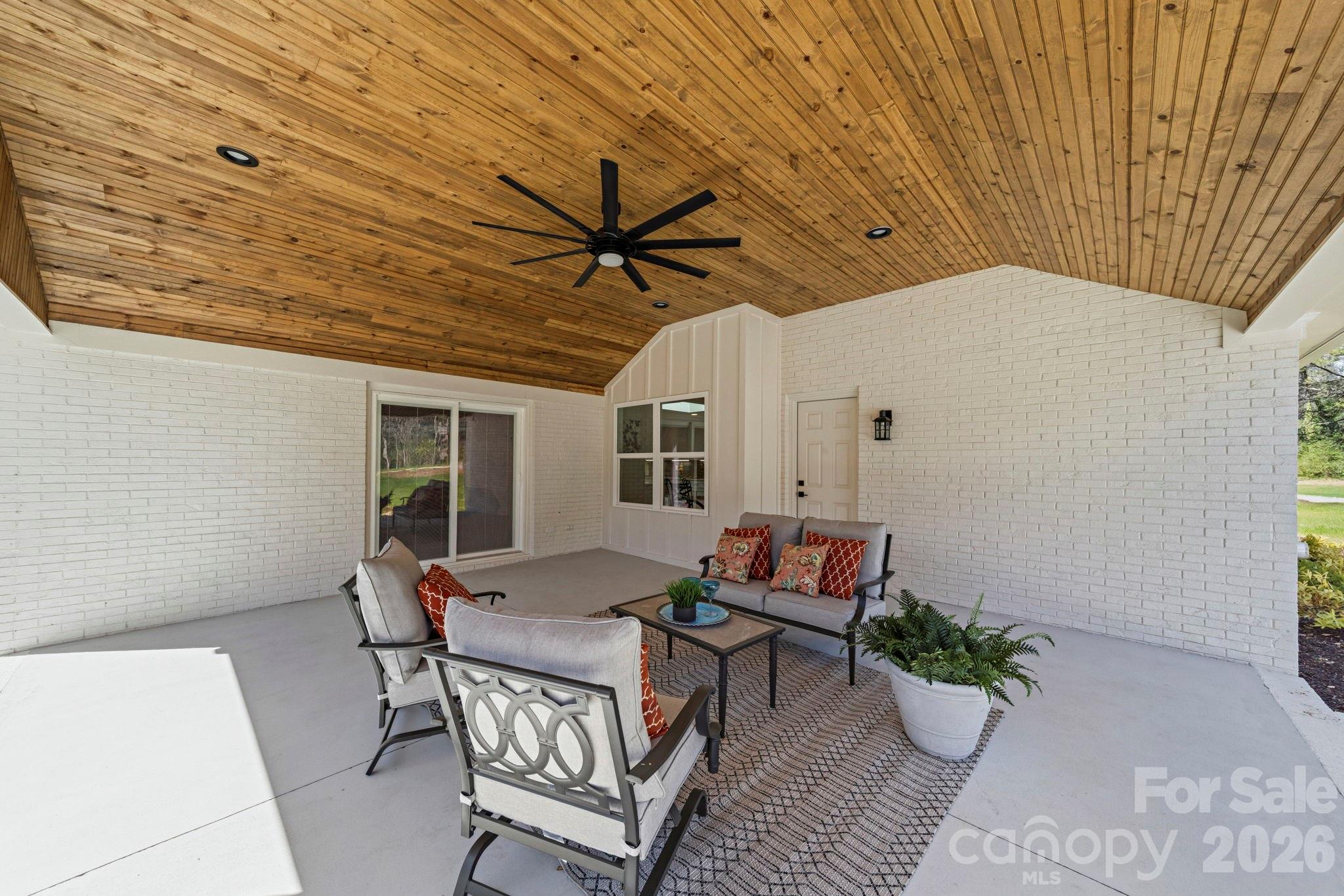 913 Kelly Road Mount Holly, NC 28120 - Photo 34 of 48