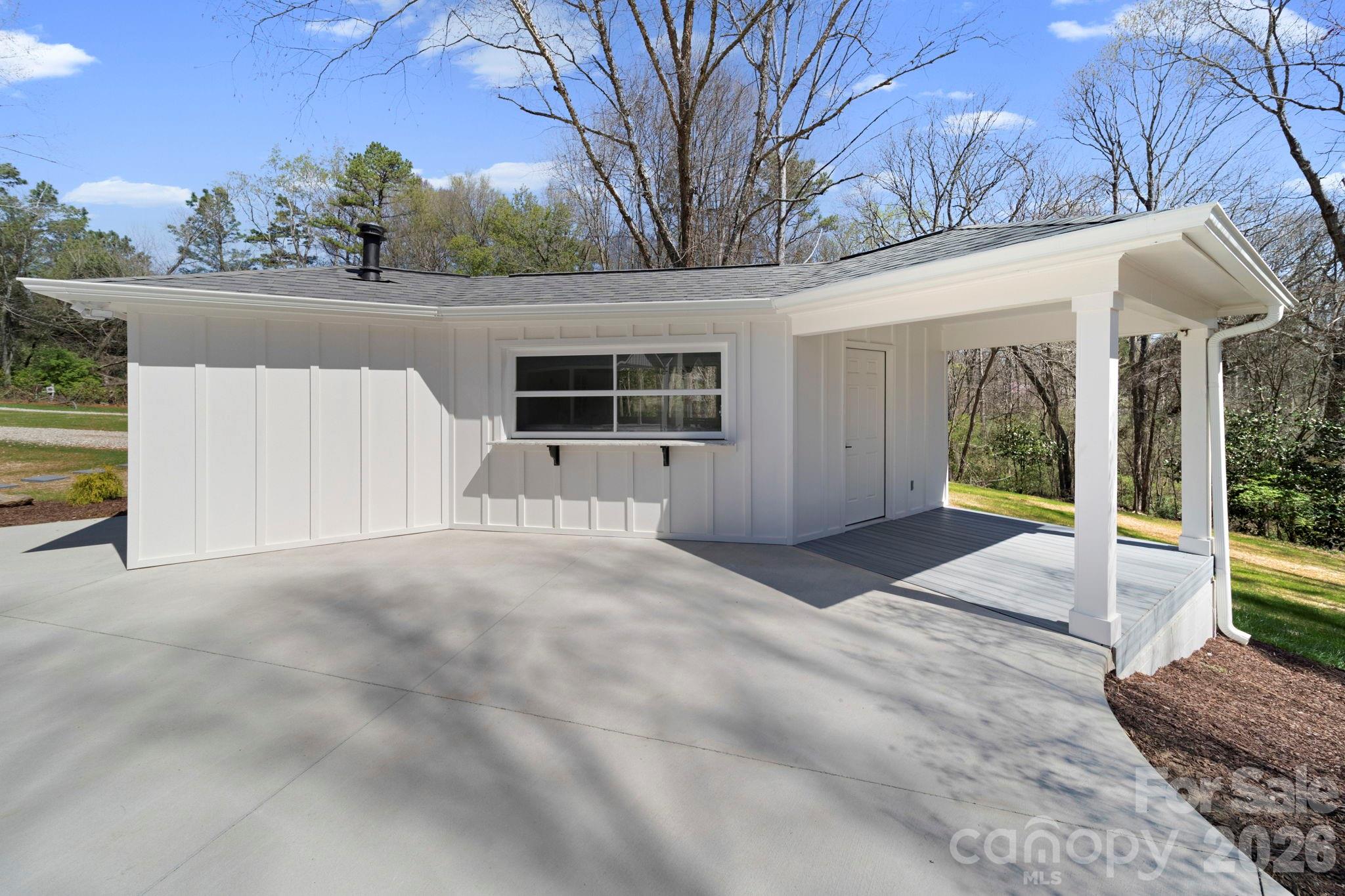 913 Kelly Road Mount Holly, NC 28120 - Photo 38 of 48