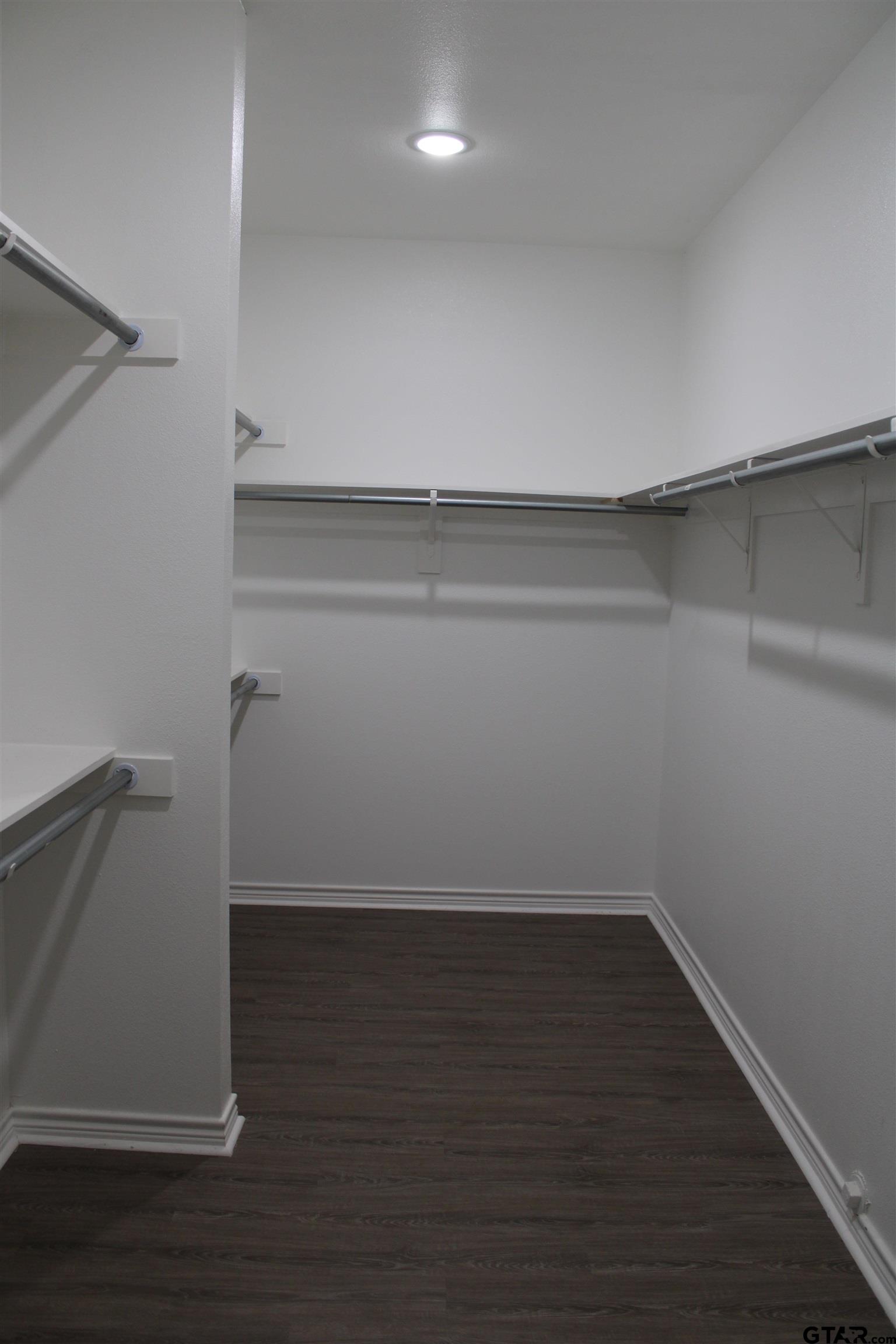 14965 Turtle Crk Rnch Road Flint, TX 75762 - Photo 12 of 26 a view of an empty walk in closet