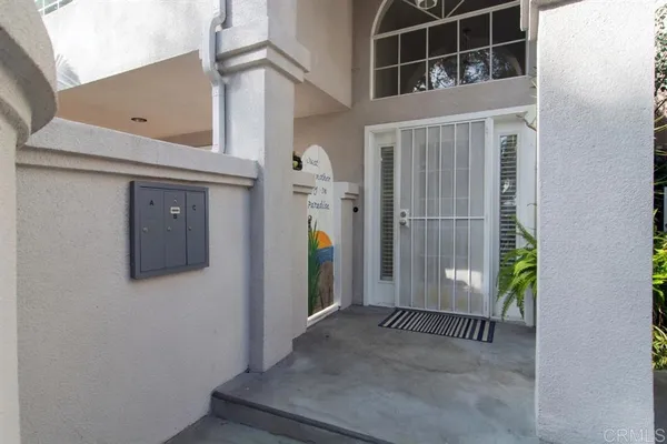 a view of entryway door