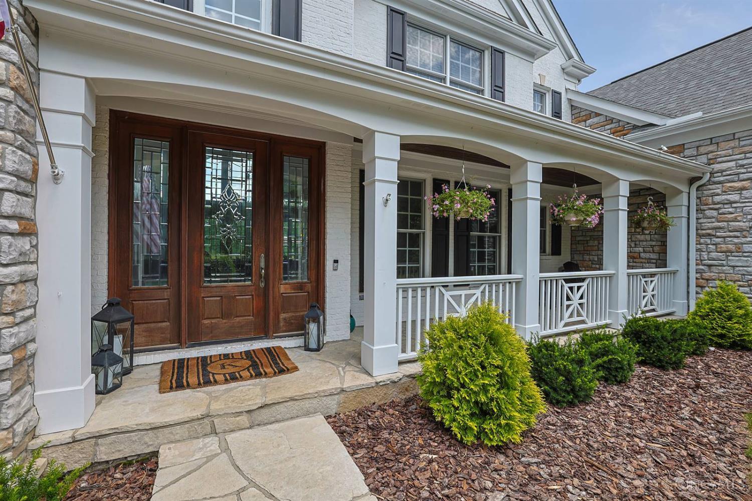 7940 Shawnee Run Road Cincinnati, OH 45243 - Photo 4 of 68