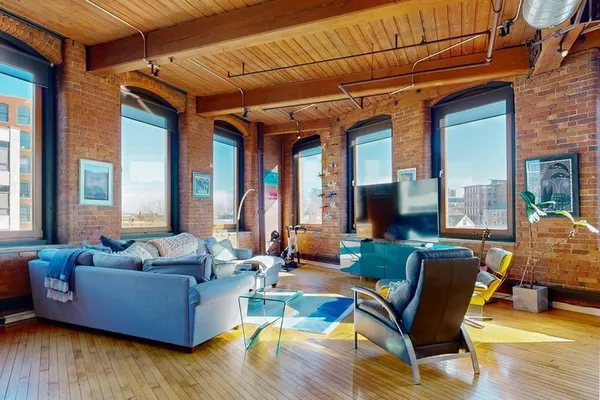 $895,000 | 116 Chestnut Street, Unit J1, Providence, RI 02903