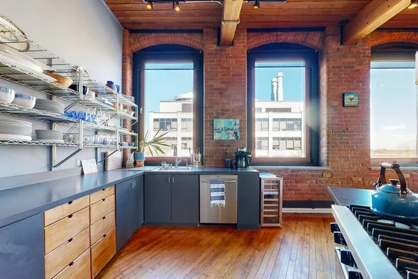 $895,000 | 116 Chestnut Street, Unit J1, Providence, RI 02903