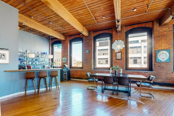 $895,000 | 116 Chestnut Street, Unit J1, Providence, RI 02903