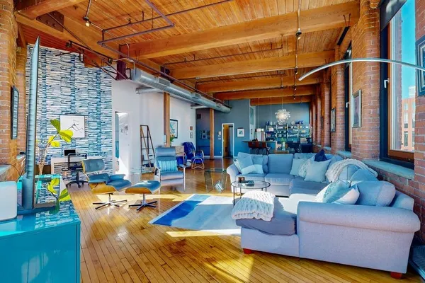 $895,000 | 116 Chestnut Street, Unit J1, Providence, RI 02903