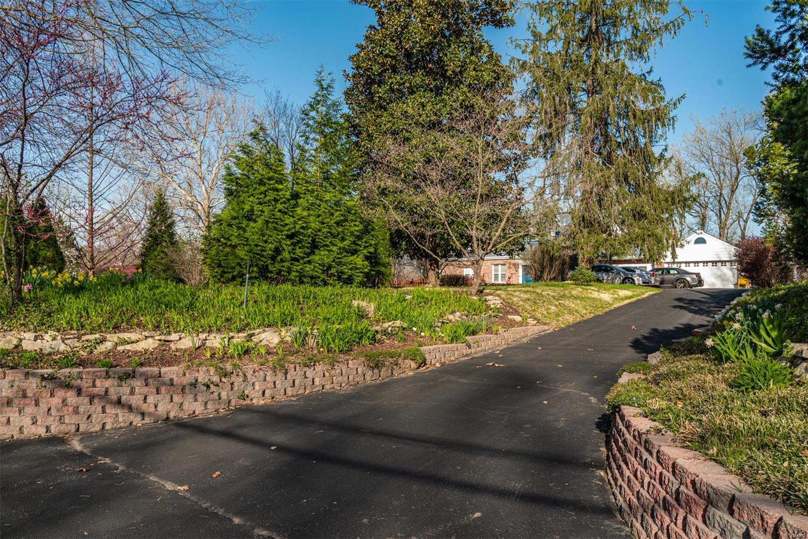 8951 Pardee Road St. Louis, MO 63123 - Photo 40 of 61 Gallery Image 40