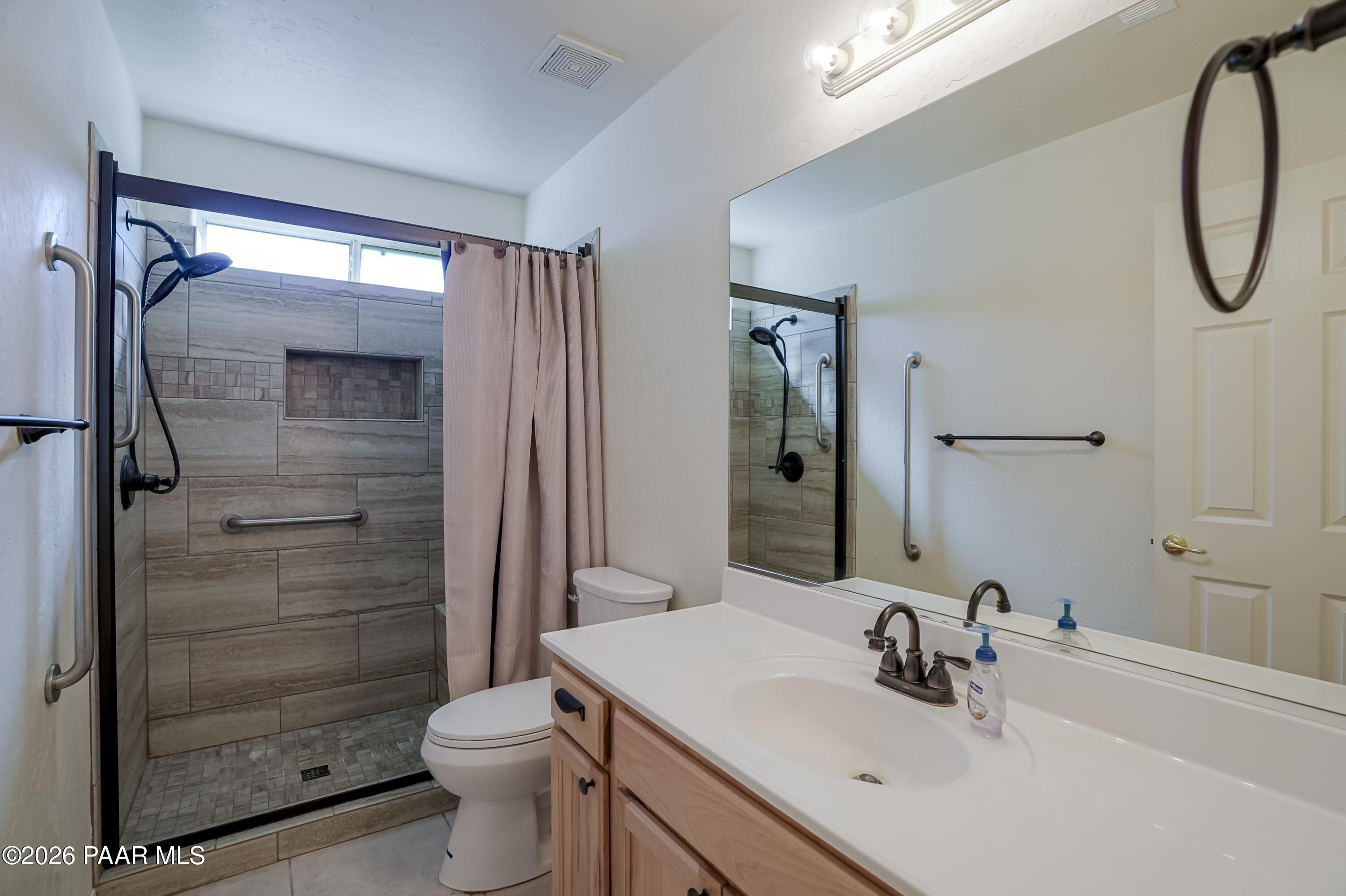 831 Peppermint Way Prescott, AZ 86305 - Photo 30 of 41 Guest Bathroom 1