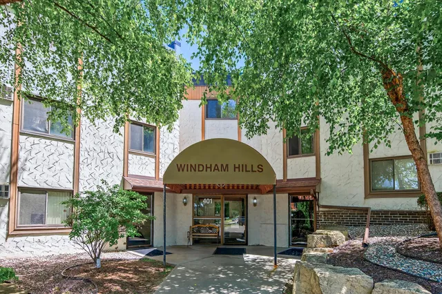 $150,000 | 401 East Burnsville Parkway, Unit 118, Burnsville, MN 55337