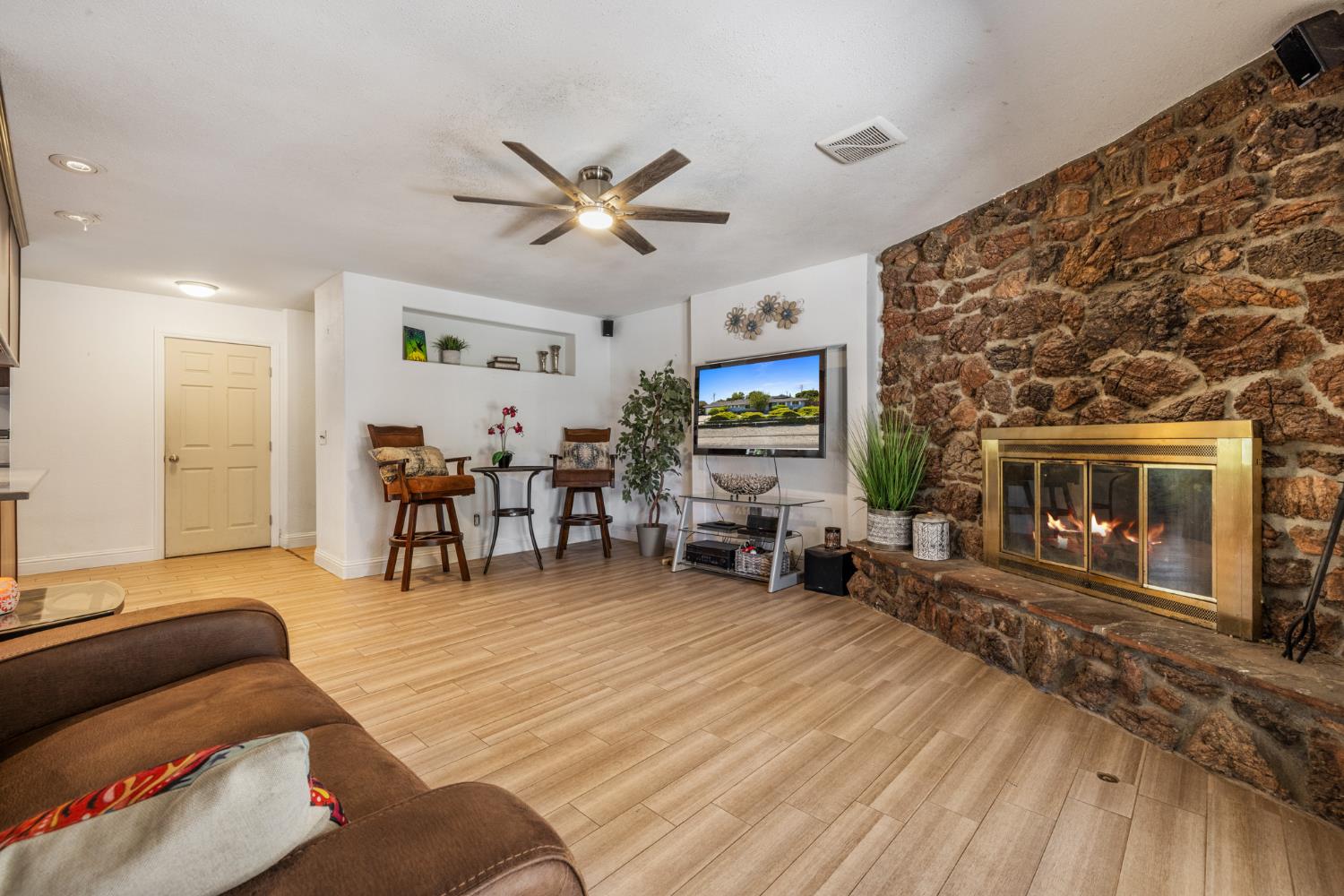 16036 Von Sosten Road Tracy, CA 95304 - Photo 42 of 51