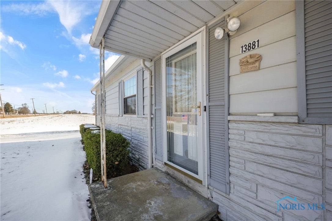 13881 Defiance Pike Rudolph, OH 43462 - Photo 4 of 37 Gallery Image 4