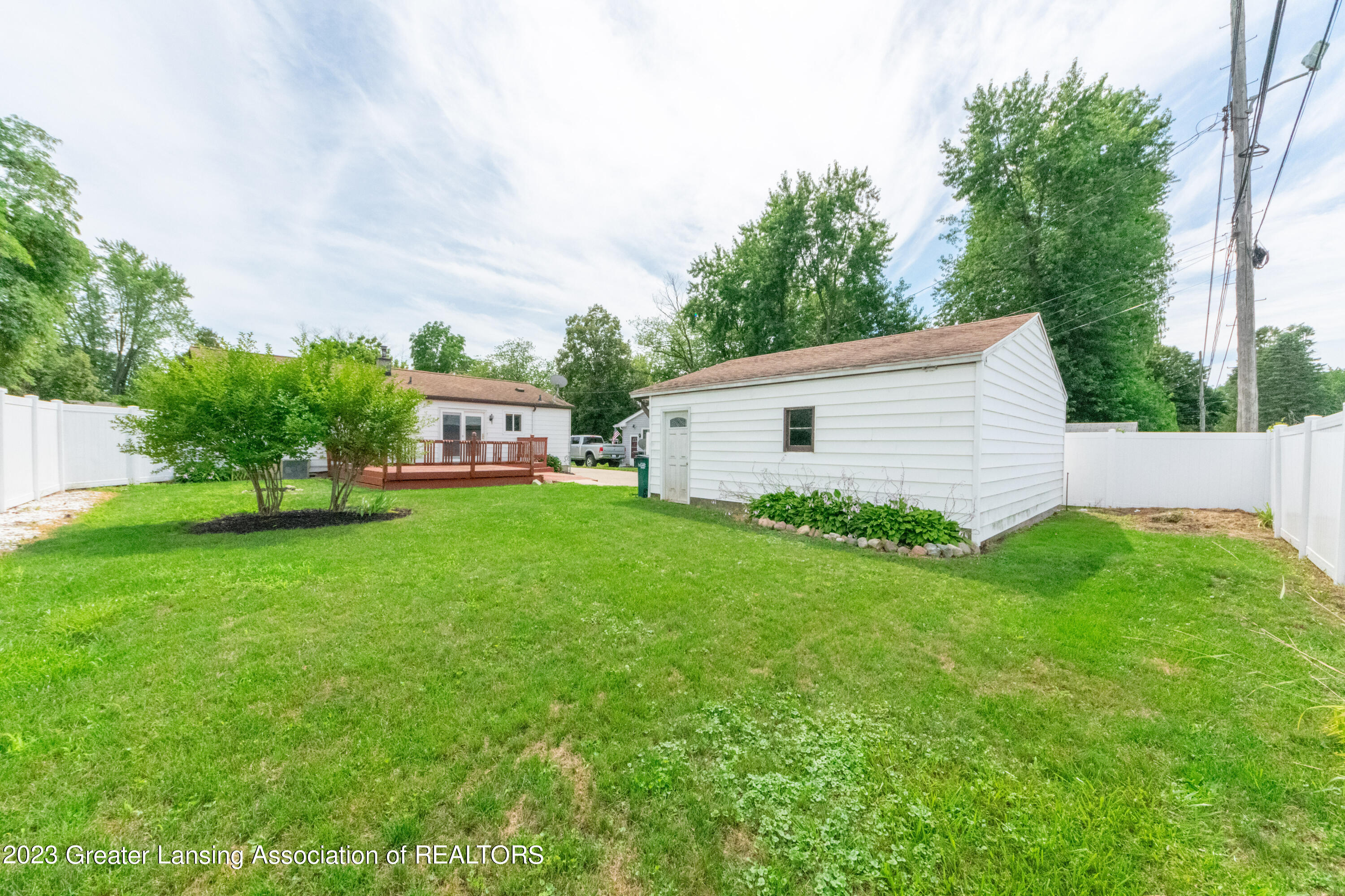 3300 Risdale Avenue Lansing, MI 48911 - Photo 31 of 38 Risdale-31