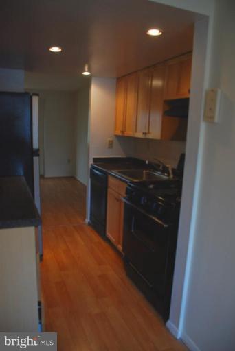 9395 Indian Camp Road Columbia, MD 21045 - Photo 2 of 13 Kitchen
