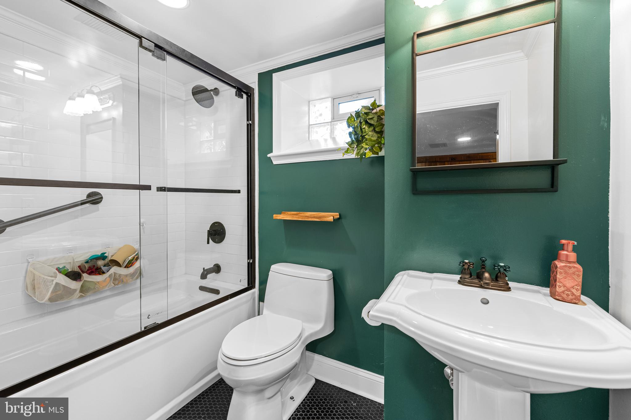 307 Marvin Road Silver Spring, MD 20901 - Photo 20 of 30 Lower Level full bath updated 2020