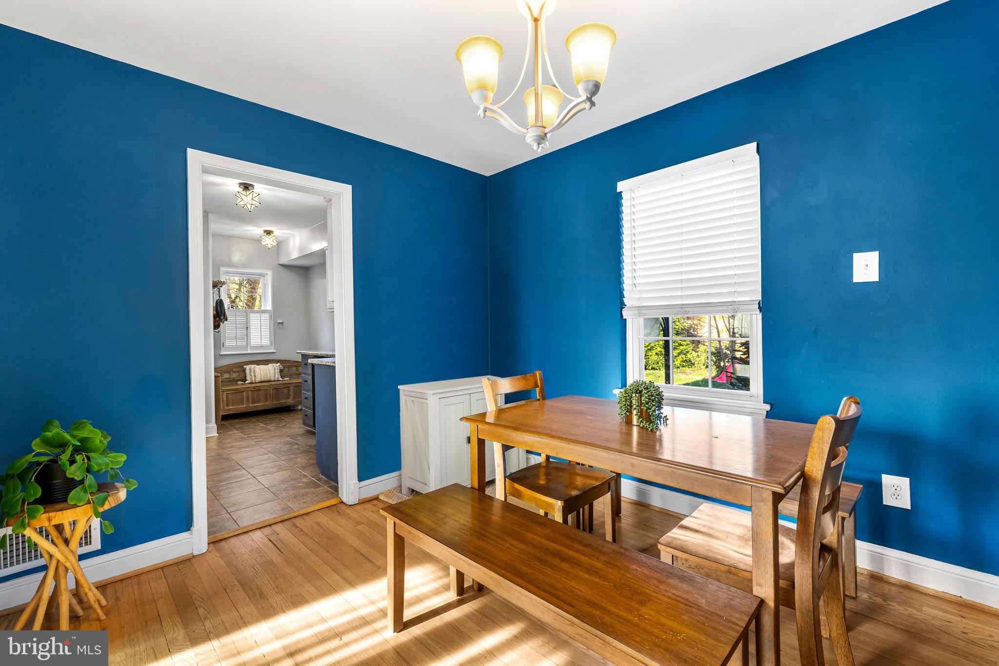 307 Marvin Road Silver Spring, MD 20901 - Photo 7 of 30 dining room off of kitchen
