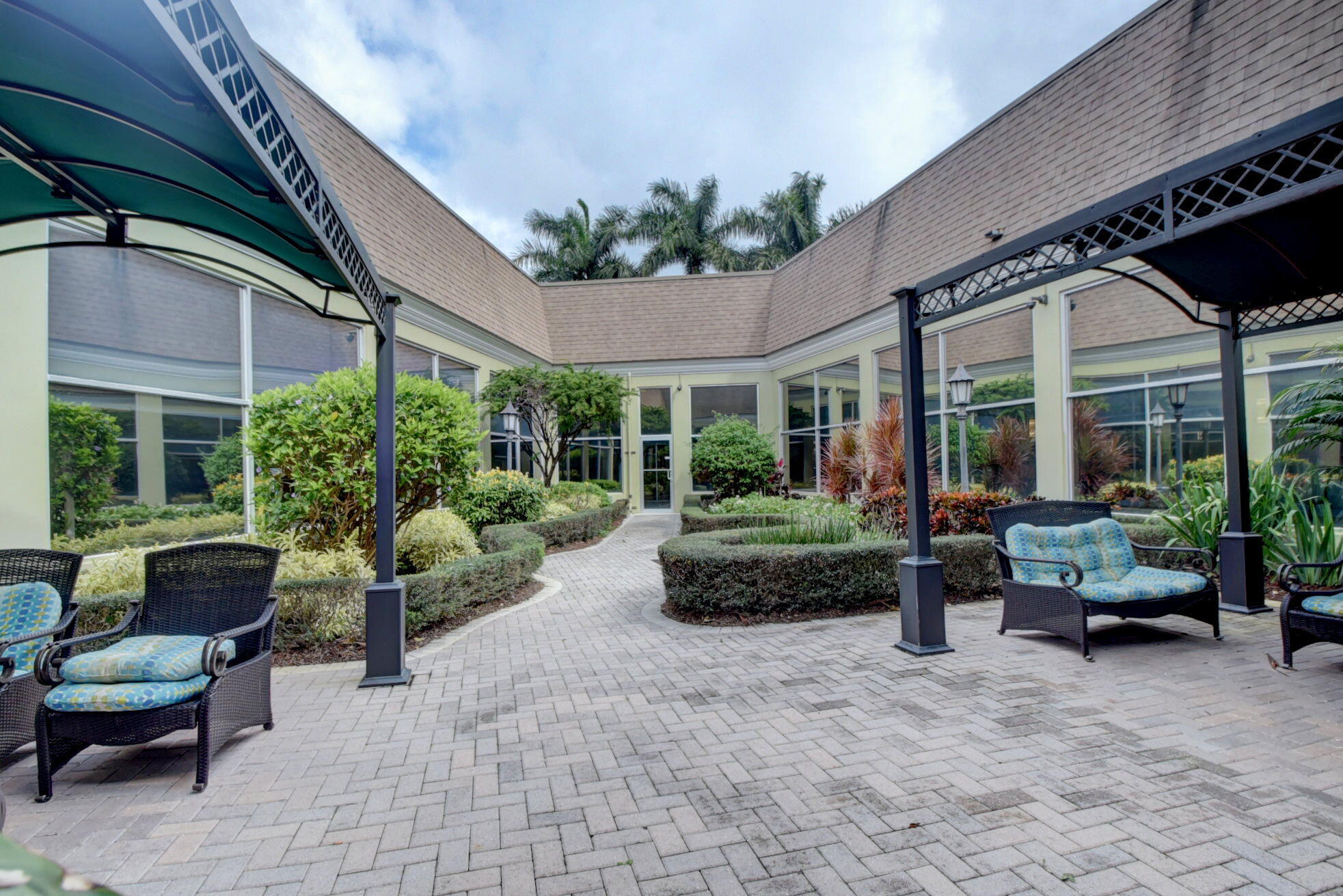 471 Monaco J Delray Beach, FL 33446 - Photo 72 of 77 72-web-or-mls-Kings Point (35)