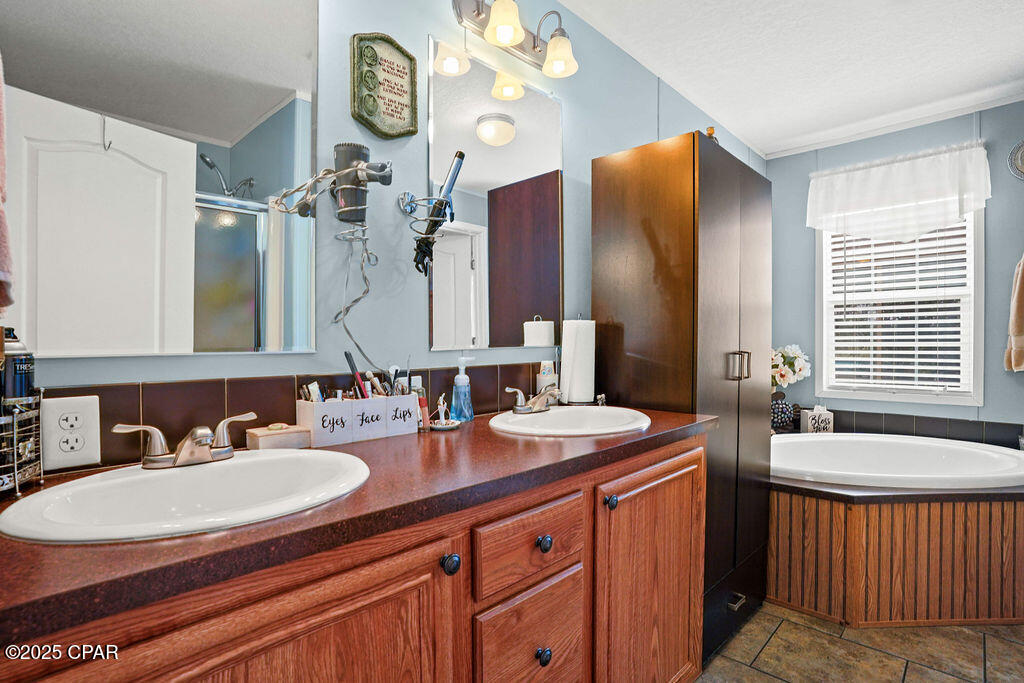 4718 Bates Road Greenwood, FL 32443 - Photo 19 of 61 Gallery Image 19
