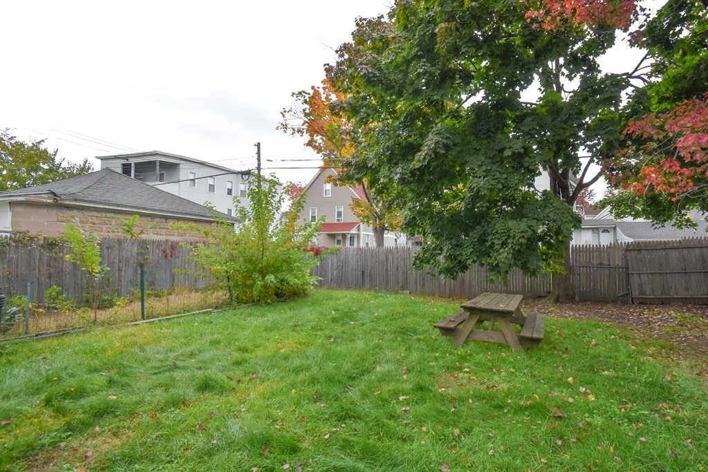 17-19 Parkside Street Springfield, MA 01104 - Photo 21 of 21 Gallery Image 21