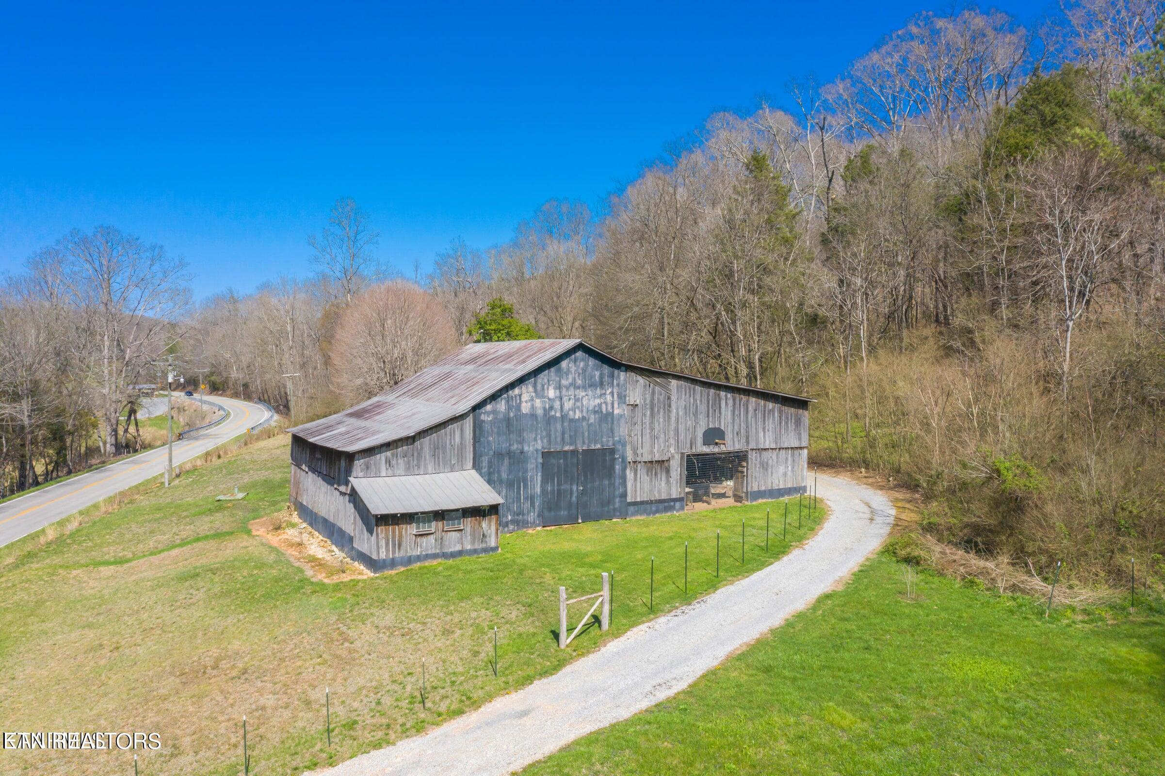 1571 Sweetwater Road Philadelphia, TN 37846 - Photo 1 of 10 1