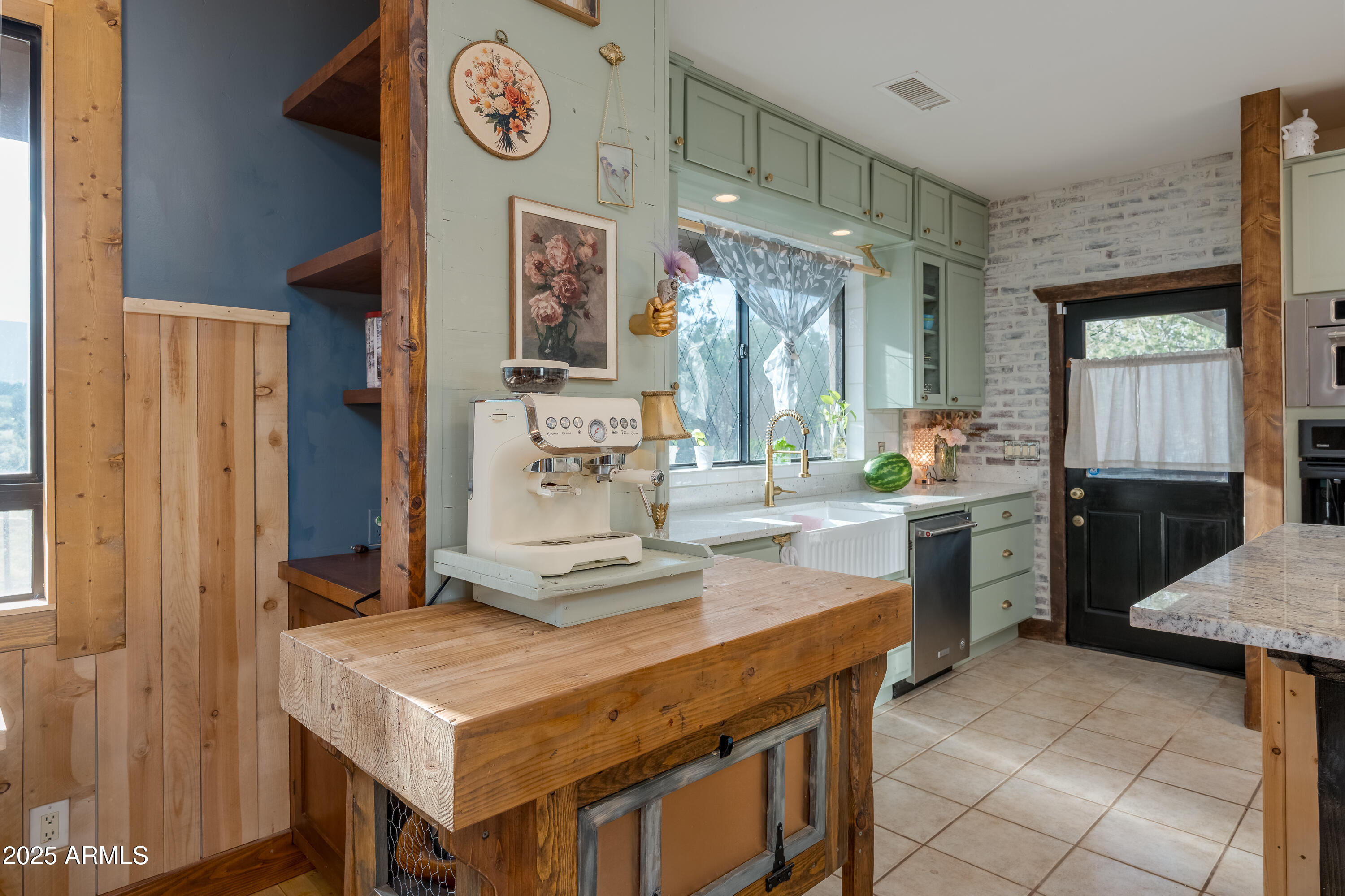 4907 East Viva Road Sedona, AZ 86336 - Photo 24 of 62 4907 Viva Rd Sedona AZ-43