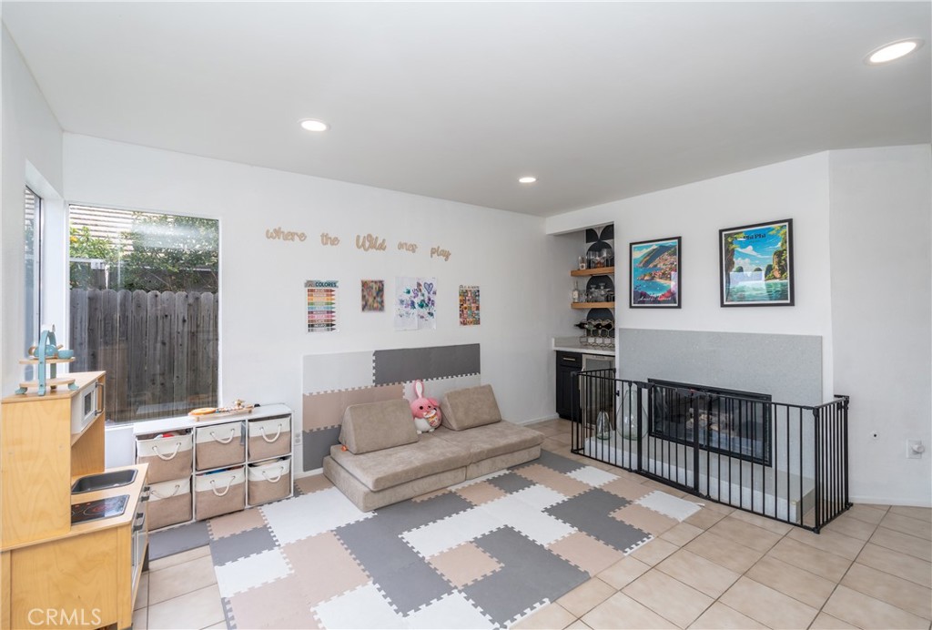 5392 Gooseberry Way Oceanside, CA 92057 - Photo 11 of 40