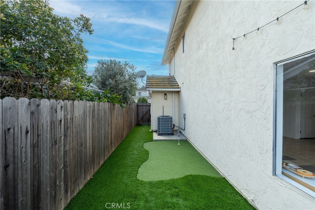 5392 Gooseberry Way Oceanside, CA 92057 - Photo 19 of 40