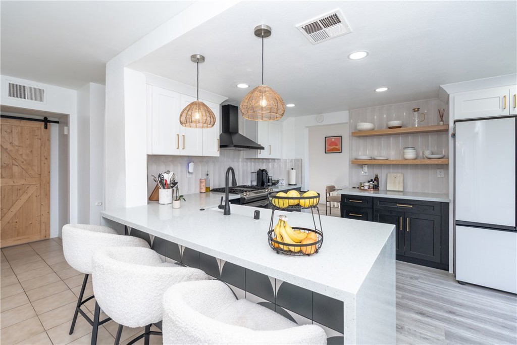 5392 Gooseberry Way Oceanside, CA 92057 - Photo 4 of 40