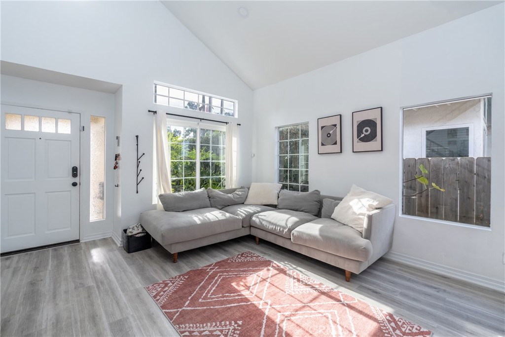 5392 Gooseberry Way Oceanside, CA 92057 - Photo 7 of 40