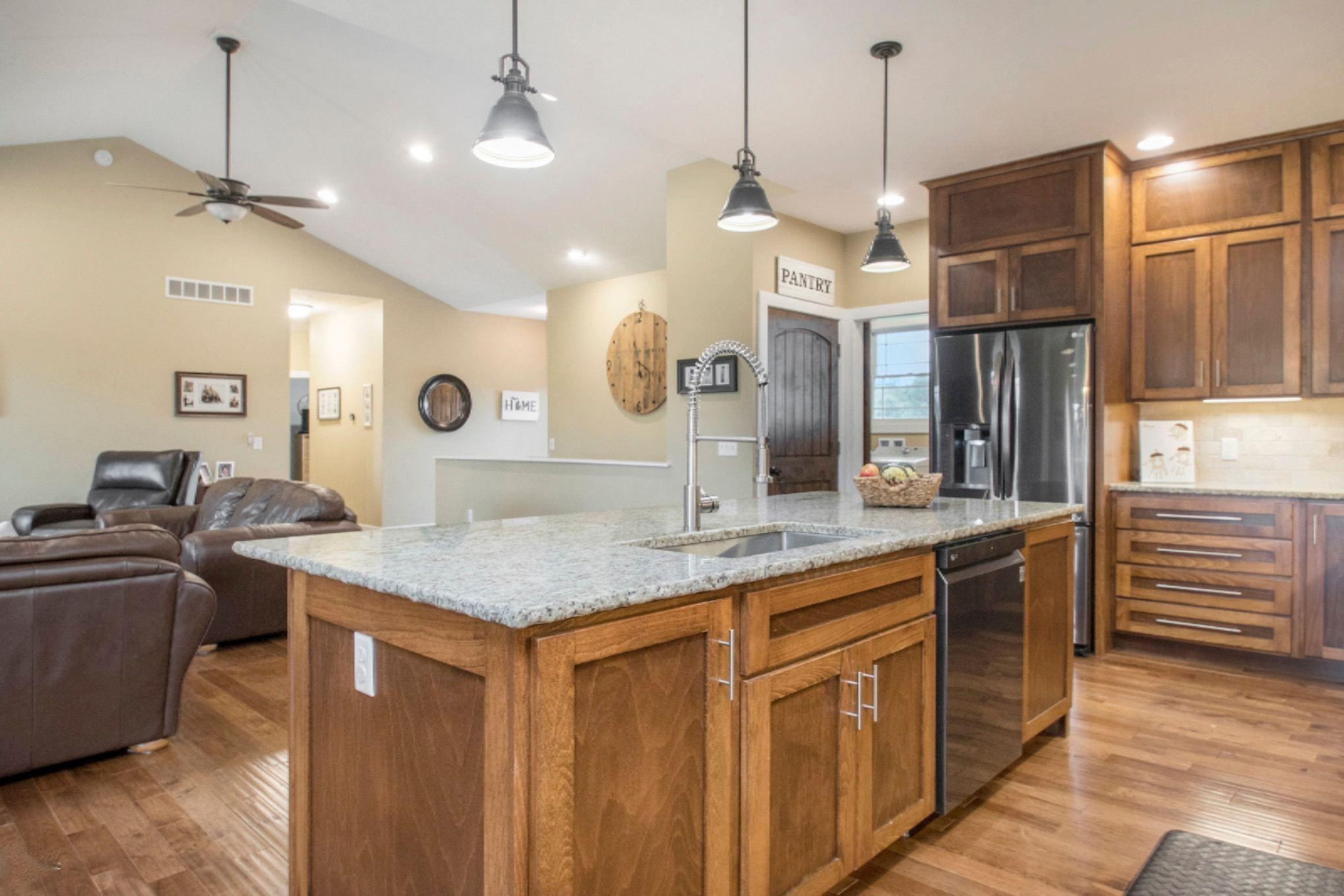 70671 Fir Road Niles, MI 49120 - Photo 10 of 35 island