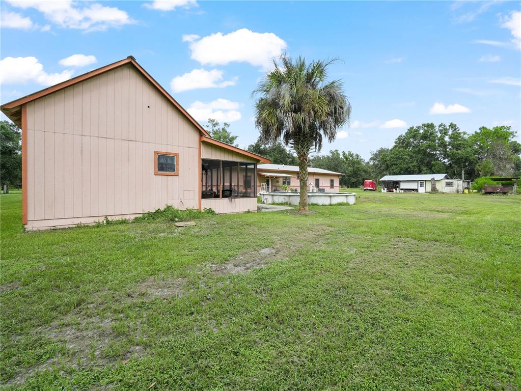 4485 Murphy Road Ona, FL 33865 - Photo 34 of 41 a front view of house with yard and trees