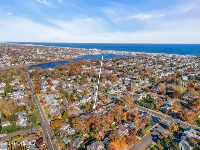$2,005,000 | 708 New York Boulevard, Sea Girt, NJ 08750