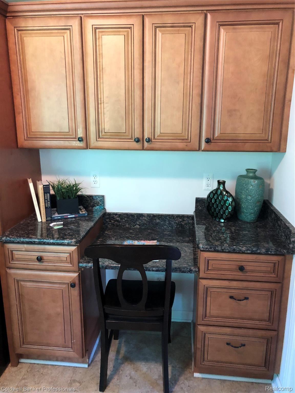 1141 South Renaud Road Grosse Pointe, MI 48236 - Photo 13 of 52 IMG_3620.jpg