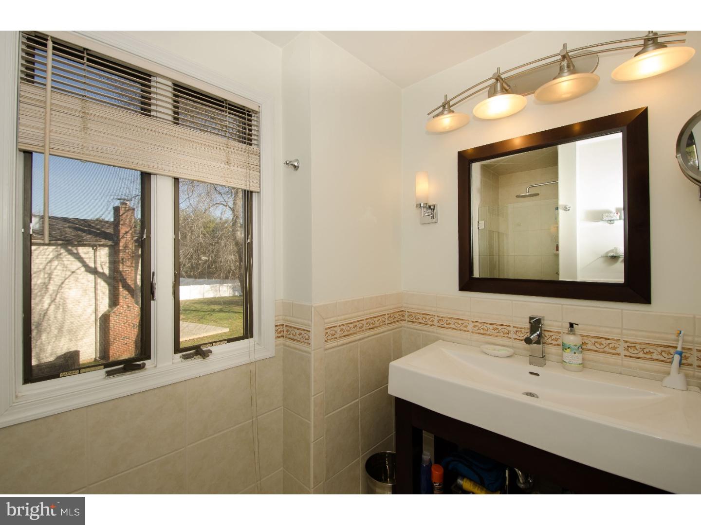 88 Tulip Road Holland, PA 18966 - Photo 16 of 25 Master Bathroom