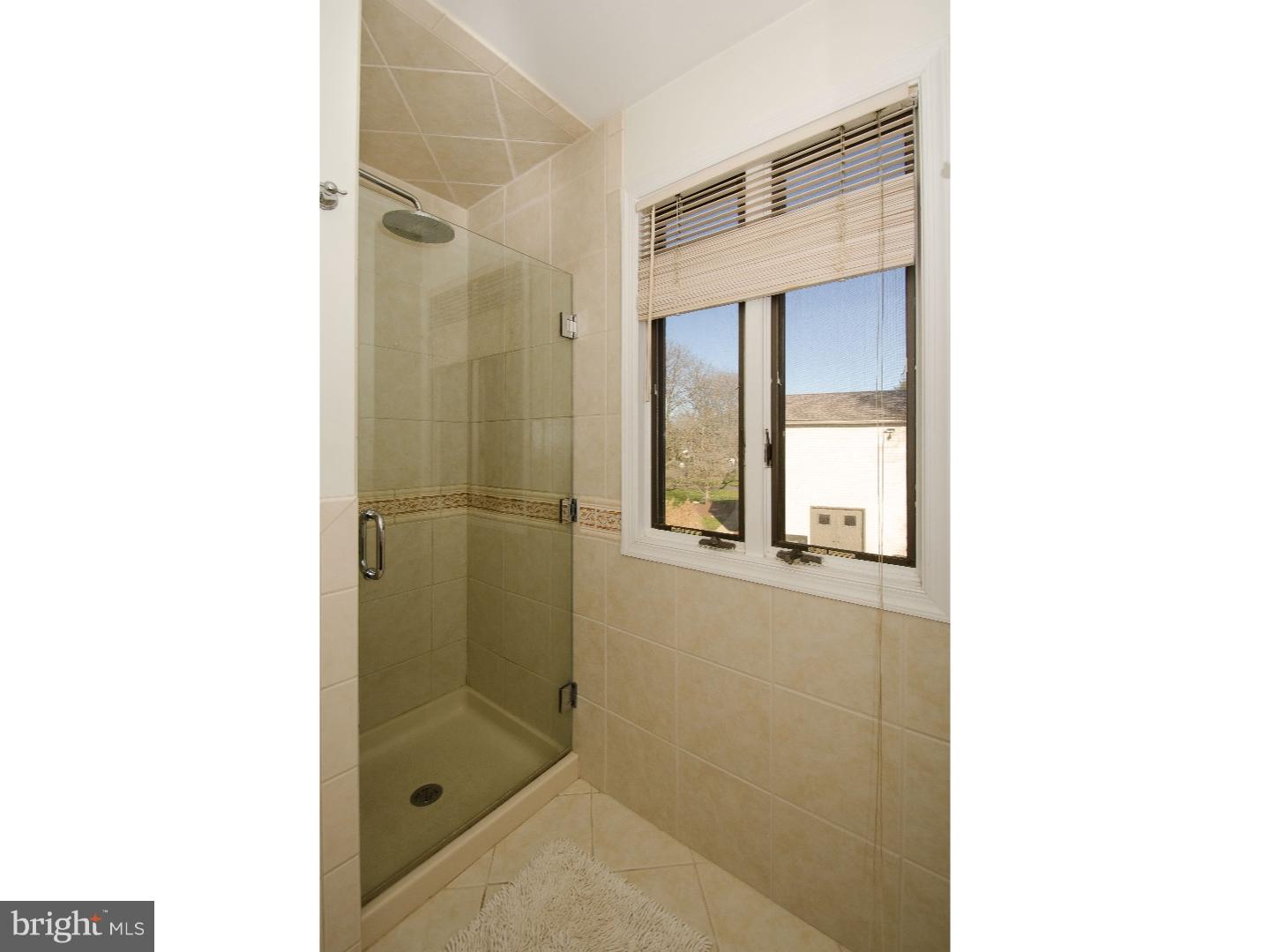 88 Tulip Road Holland, PA 18966 - Photo 17 of 25 Master Bathroom
