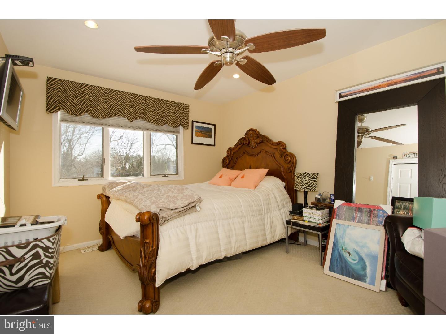 88 Tulip Road Holland, PA 18966 - Photo 18 of 25 Bedroom 2