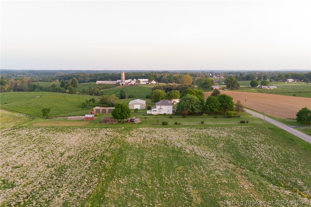 14012 Starlight Road Floyds Knobs, IN 47119 - Photo 2 of 60 Gallery Image 2