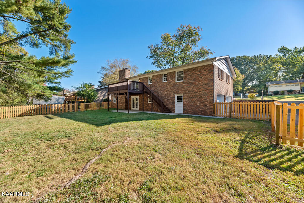 945 Corning Road Knoxville, TN 37923 - Photo 29 of 30 945 Corning Rd 37923 Rear