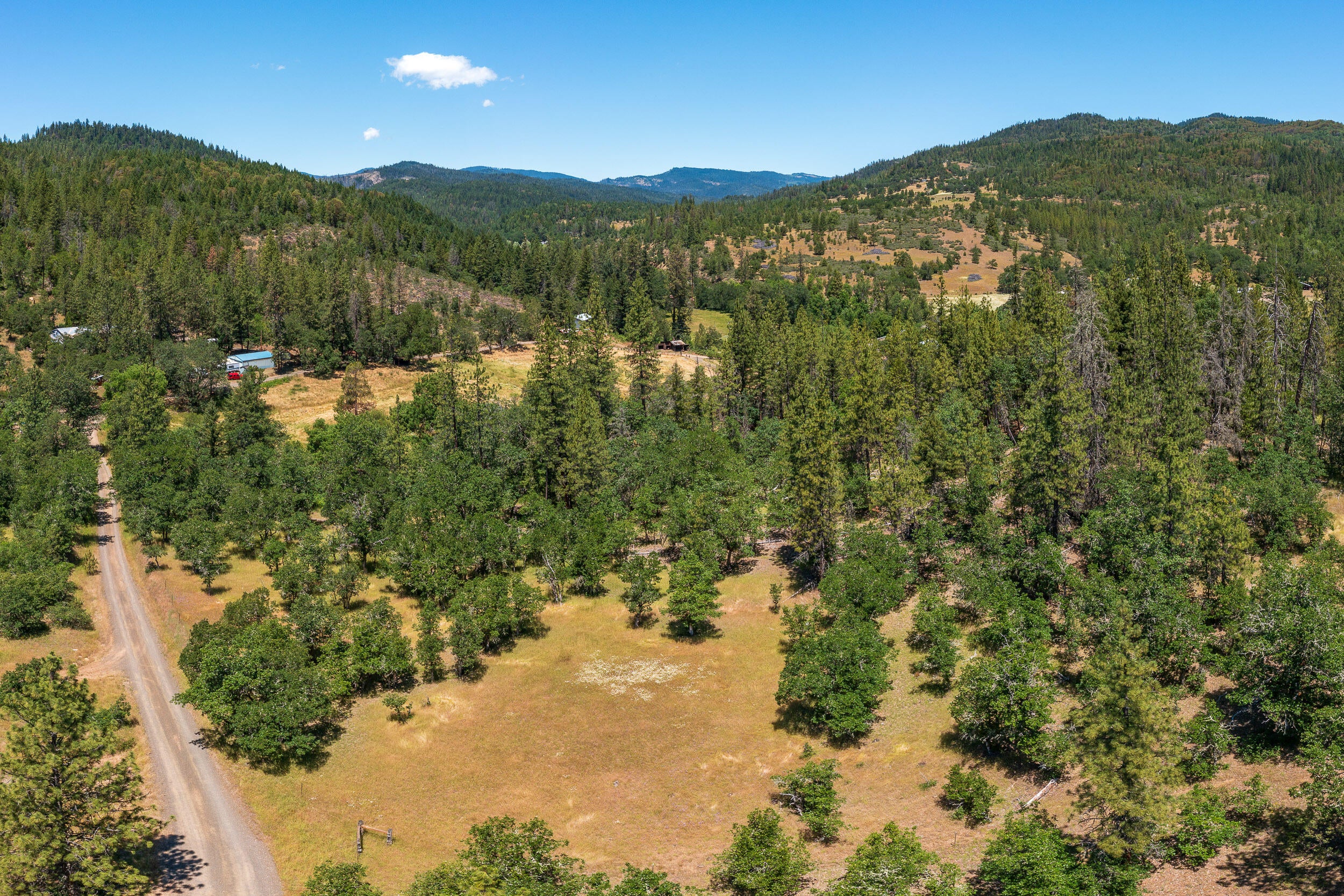 111 Loper Lane Trail, OR 97541 - Photo 48 of 51 36