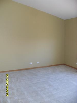 1721 Montclair Court Elgin, IL 60123 - Photo 10 of 11 a view of an empty room