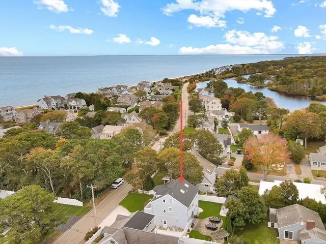 $2,100 | 111 Shore Drive, Unit 1, Mashpee, MA 02649